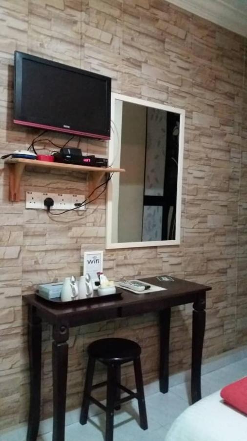 Manja Inn, Paka Exterior foto