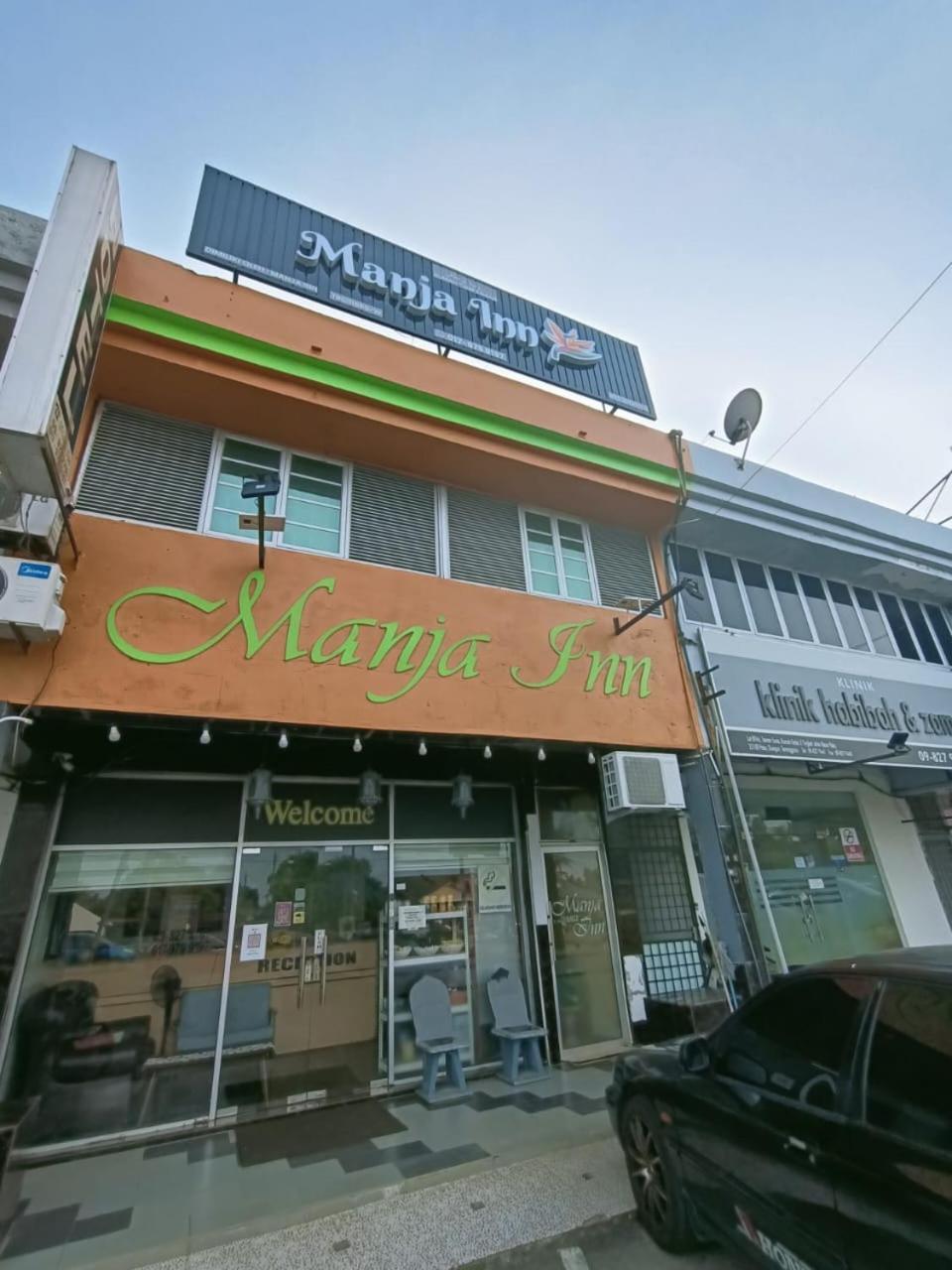 Manja Inn, Paka Exterior foto